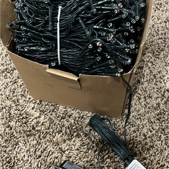 Brand new multi color Christmas lights - Picture 2 of 6